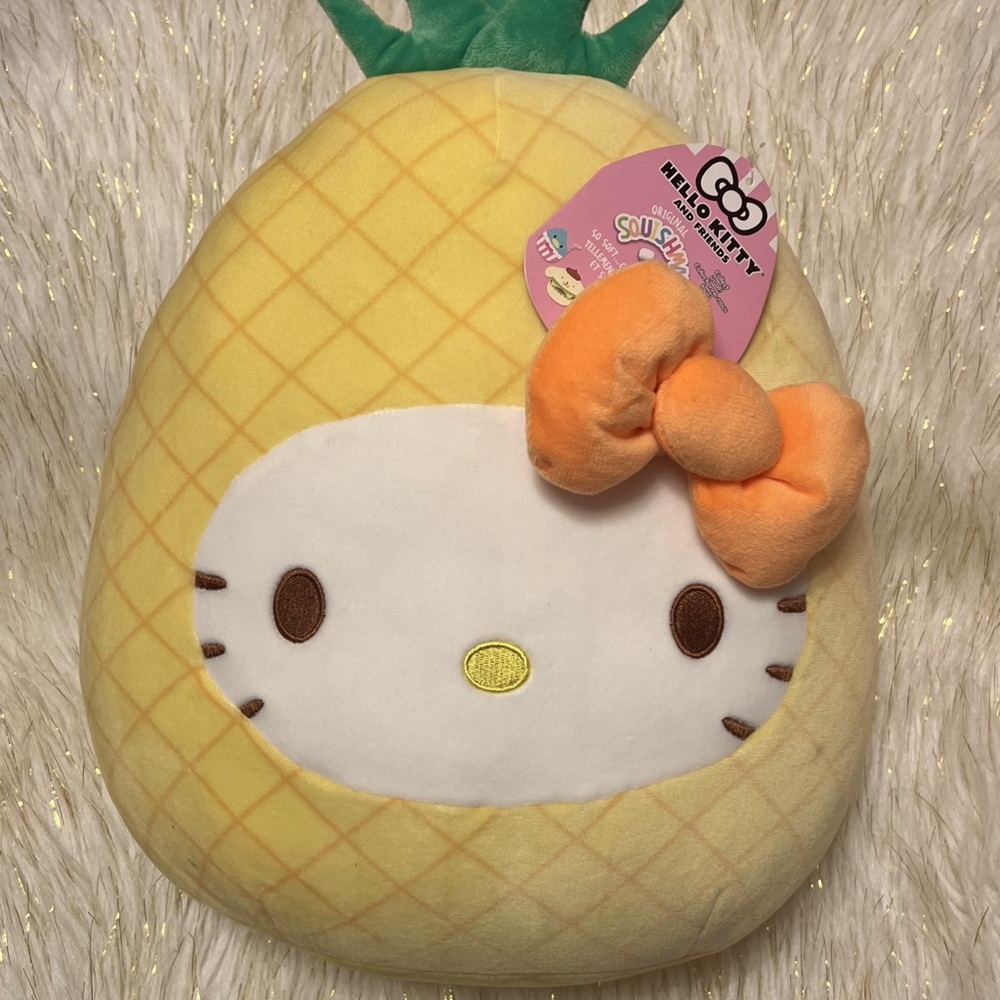 NWT Squishmallows Hello Kitty In Pineapple 12" Sanrio Squishmallow Plush